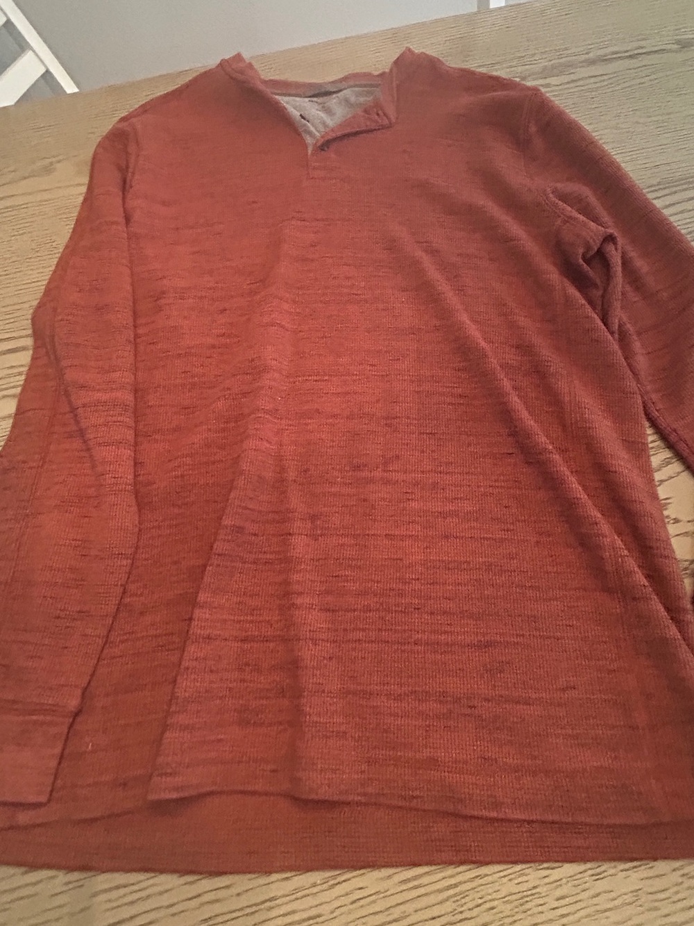 Northcrest Men's Rust V-Neck Sweater